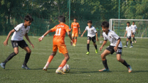 Weak Pressing Structure - Coordinate Movement Before Chasing Possession